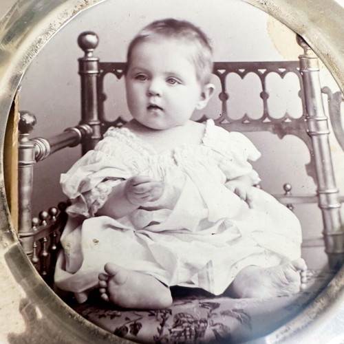 Antique Russian baby photo in silver 900 frame used