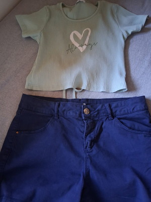 Girls' set with shorts and top, like new, blue and green