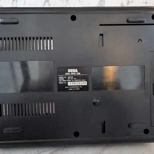 SEGA Mega Drive 1 PAL French RGB model with Region Free & 60Hz Mod