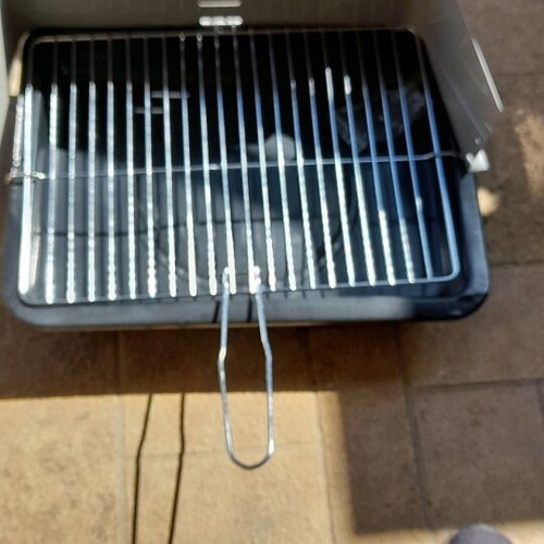 Charcoal barbecue enamelled with legs new 45x34 cm