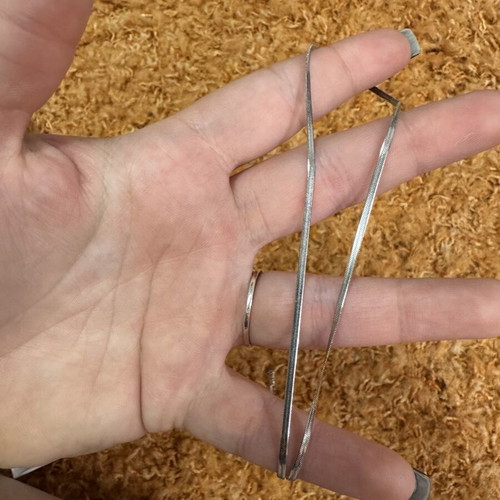 Necklace in silver color like new