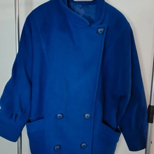 Vintage wool coat Modèle Juliette electric blue like new XXL