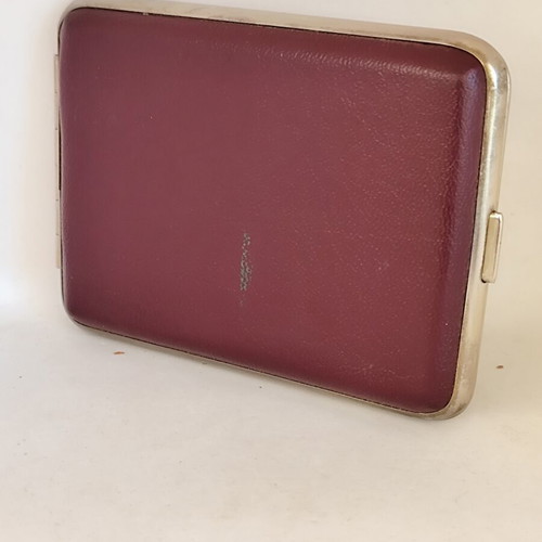 Vintage metal tobacco case with leatherette lining used, bordeaux gold