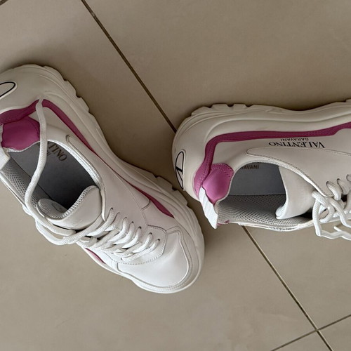 Valentino shoes like new, size 39.5, white with pink details