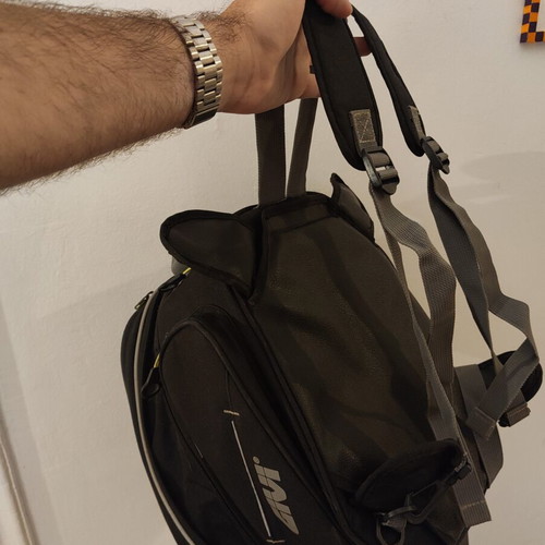 Givi magnetic tank bag 25L
