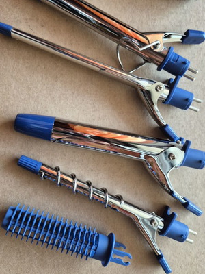 Hair styling set with case, mainly for curls