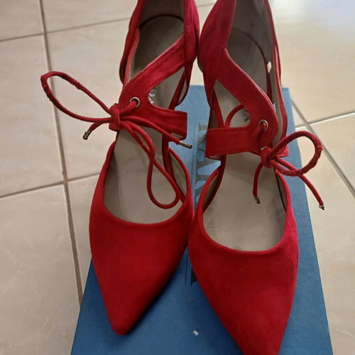Karida heels like new, red suede leather, 9 cm heel, size 39
