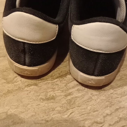 Adidas sports shoes used no. 37.5 black unisex