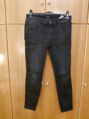Τζιν ελαστικό Massimo Dutti 38 σαν καινούργιο, μαύρο