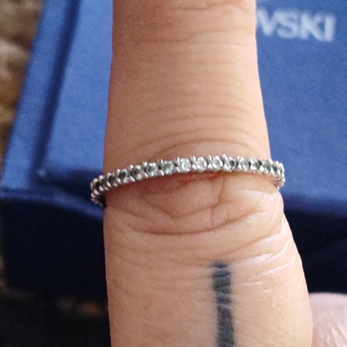 Swarovski ring new 925 silver plated with bright zircons