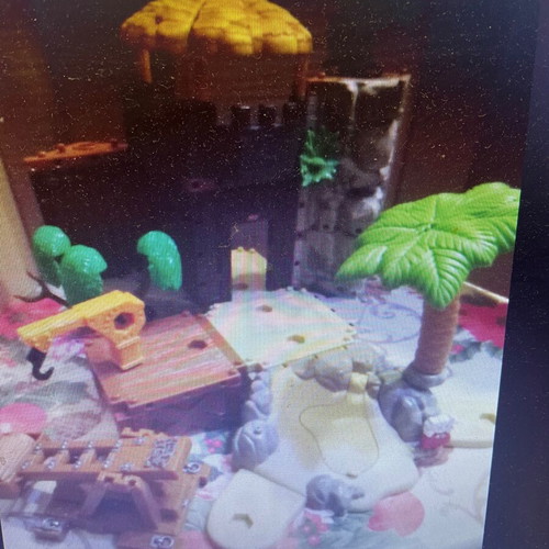 Imaginext Beach like new, buildable