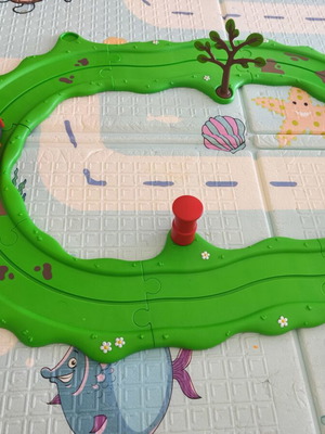Peppa Pig Train with Tracks like new