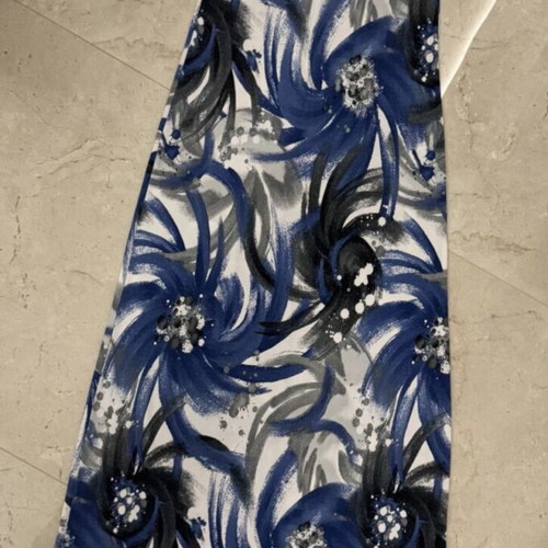 Women's dress like new, one size, black and blue