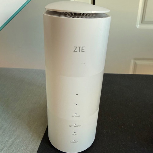 ZTE MC801A 5G Router modem like new