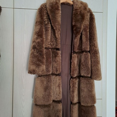 Fur coat with leather brown like new