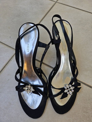 Πέδιλα Nine West μεταχειρισμένα, μαύρα, μέγεθος 41