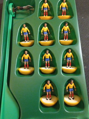Subbuteo Colombia μεταχειρισμένο, εθνική ομάδα με φθαρμένο κουτί