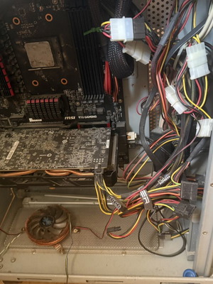 Desktop full workstation with AMD CPU and RAM