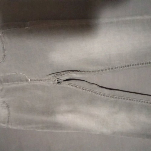 H&M gray thin jeans for 4-5 years like new unworn