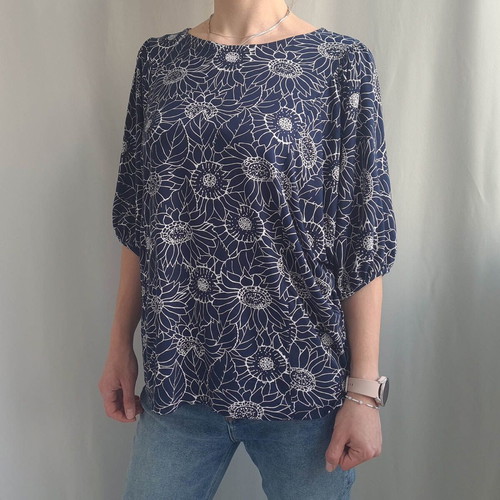 Holebrook Sweden blouse XL floral like new, blue