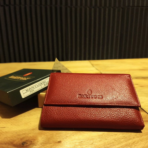 Bartuggi leather wallet clutch new, burgundy with box