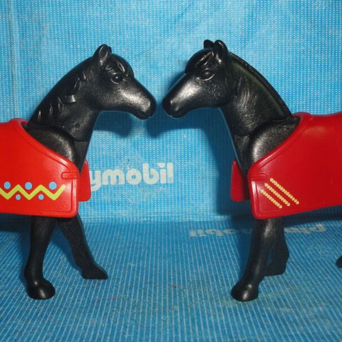 Playmobil set of 2 horses