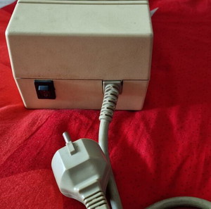 ΤΡΟΦΟΔΟΤΙΚΟ ΓΙΑ AMIGA 500