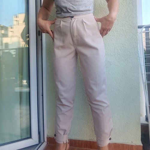 Beige women's pants, made in Italy, size M / 38 / 10