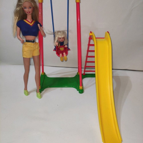 Barbie & Kelly Giggles'N Swing dolls 1998 used