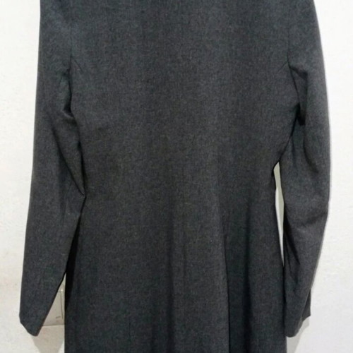 Long mid-length gray blazer like new, size 12