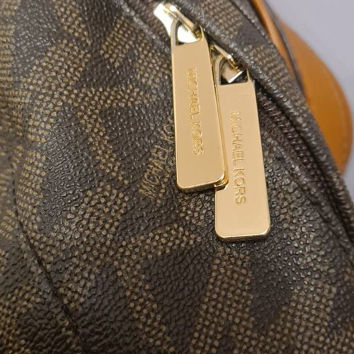 Michael Kors backpack used, shoulder type