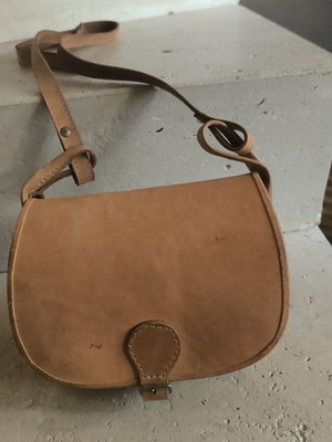 Leather crossbody bag, unused