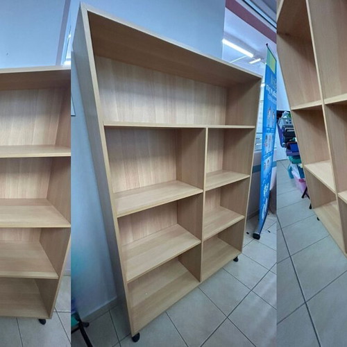 Custom bookcase by carpenter like new 117x31x157