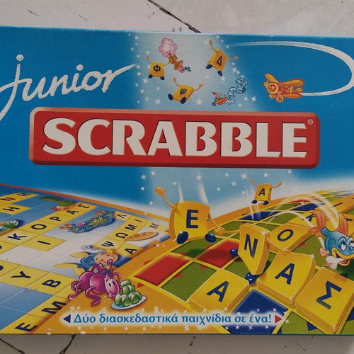 Junior Scrabble Mattel board game used, vintage