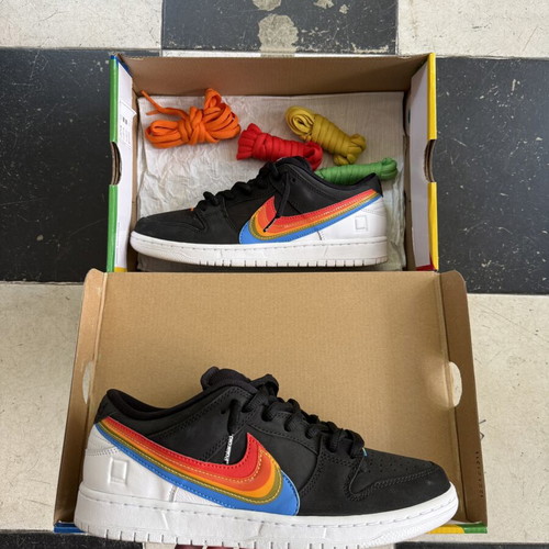 Nike Dunk SB x Polaroid sneakers, size 42.5, black multicolor