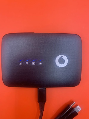 Vodafone R219t 4G WiFi Router MiFi portable