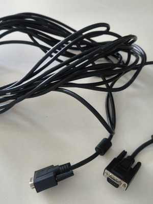 VGA cable 10 meters long like new