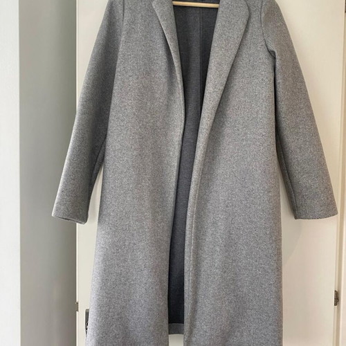 Zara gray coat like new, without buttons or zipper