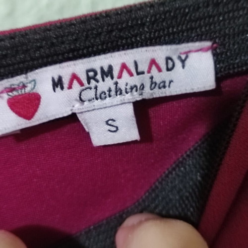 Marmalady women's skirt like new with elastic waist, size S