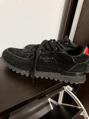 Παπούτσια Pepe Jeans casual μεταχειρισμένα, νούμερο 41, μαύρα