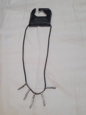Women's necklace new, silver with 5 rhinestone extensions