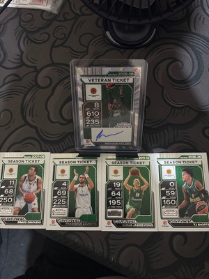 Panini Contenders EuroLeague Basketball Cards Lot of 5 with Richaun Holmes Autograph