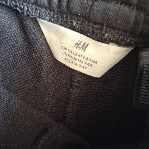H&M boys' clothing set like new, 2 identical sets, sizes 98-104 cm