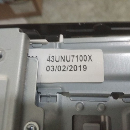 Samsung UE43NU7022K LCD TV parts used