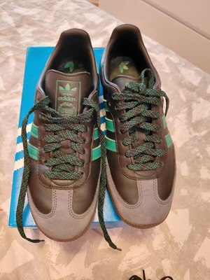 Adidas Samba Og women's sneakers like new, core black green grey six size 38