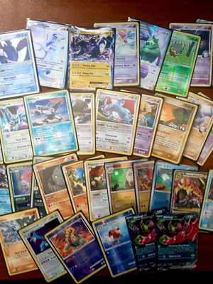 Συλλογή καρτών Pokemon σαν καινούργιο