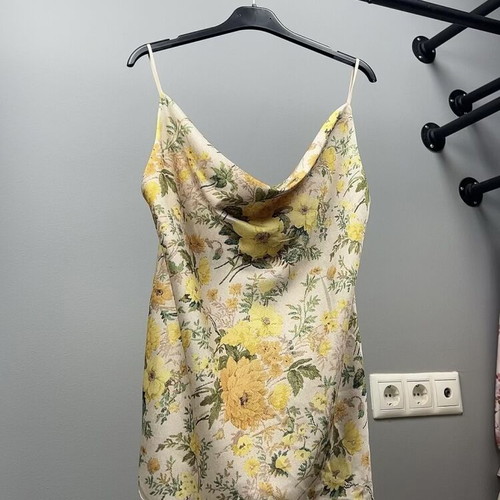 Italian floral top, chest 90-100 cm, length 66 cm
