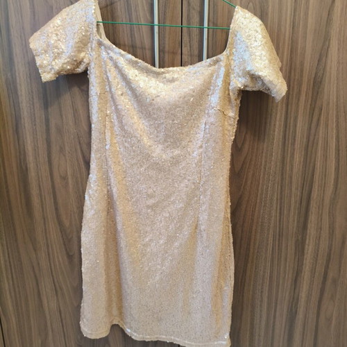 Dress with sequins like new, size S, gold color