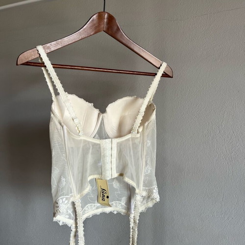 Vintage Luna cream corset new