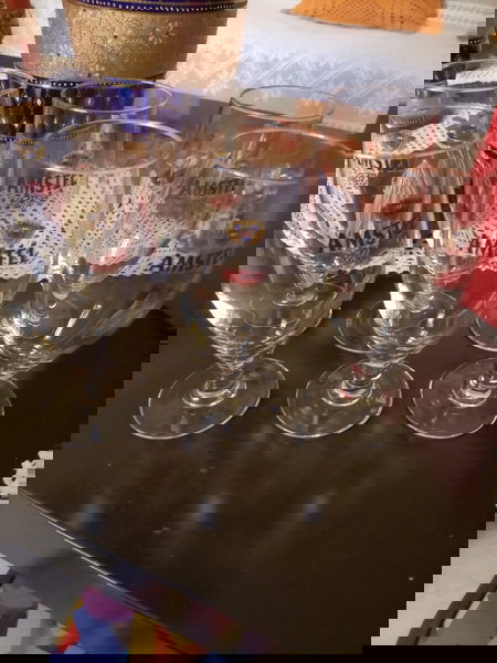 ποτήρια μπύρας amstel αχρησιμοποίητα στο κουτί